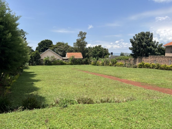 Prime Land for Sale in Nakiwogo, Entebbe Town