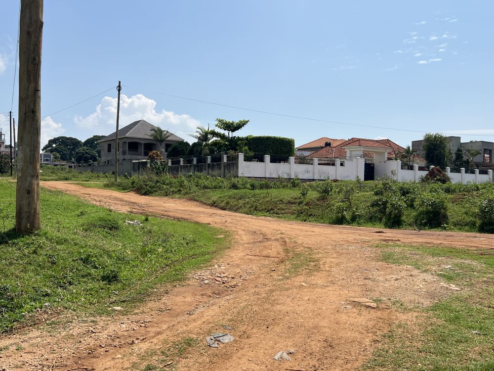 Land for Sale in Garuga, Entebbe Road