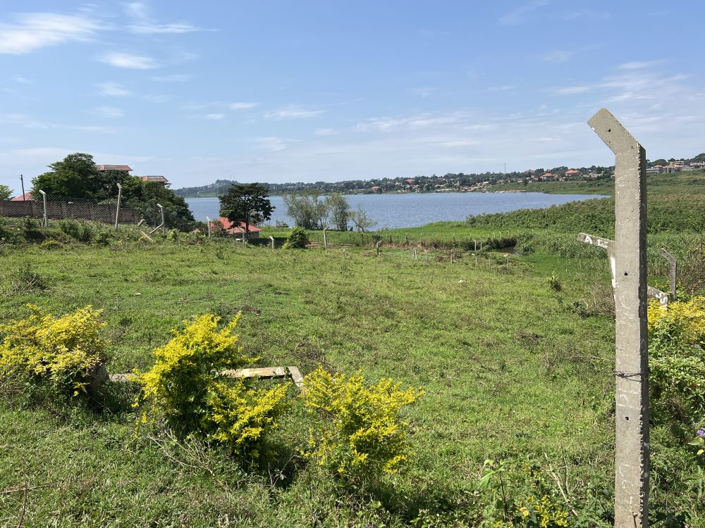 Land for Sale in Garuga, Entebbe Road