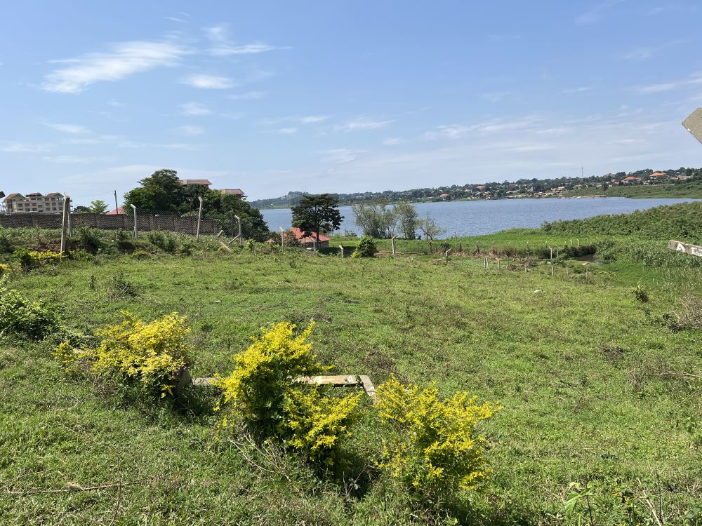 Land for Sale in Garuga, Entebbe Road