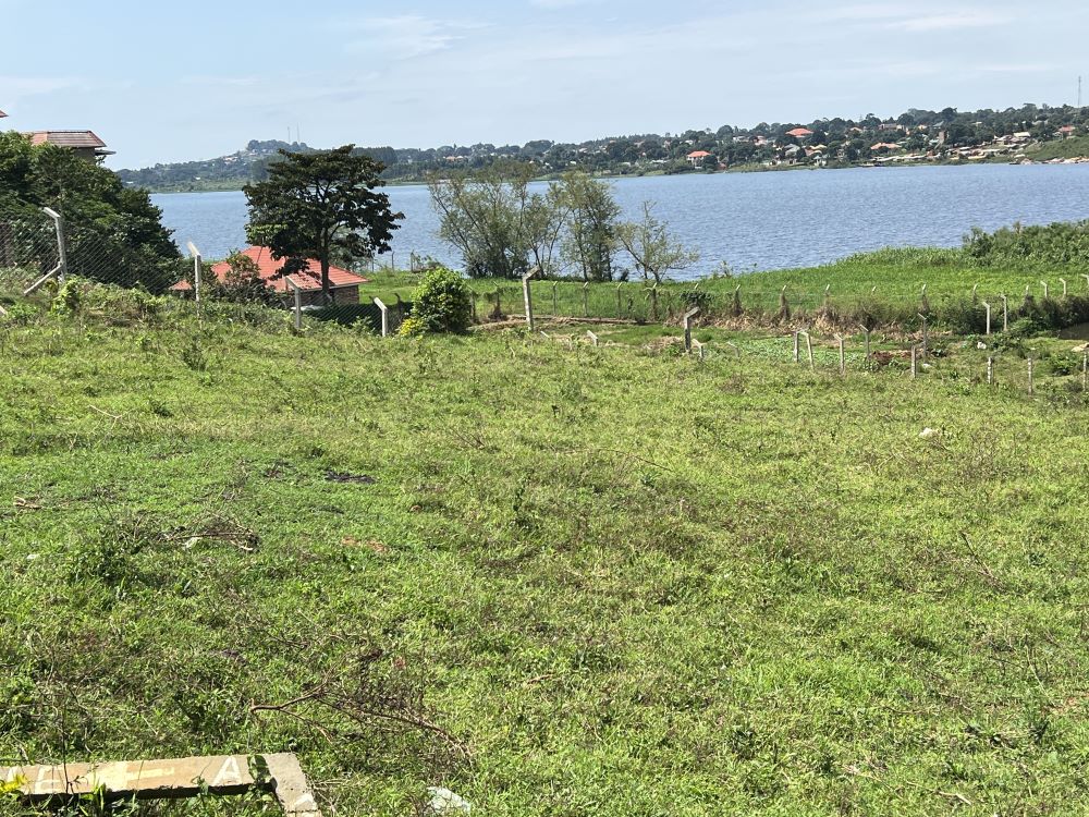 Land for Sale in Garuga, Entebbe Road