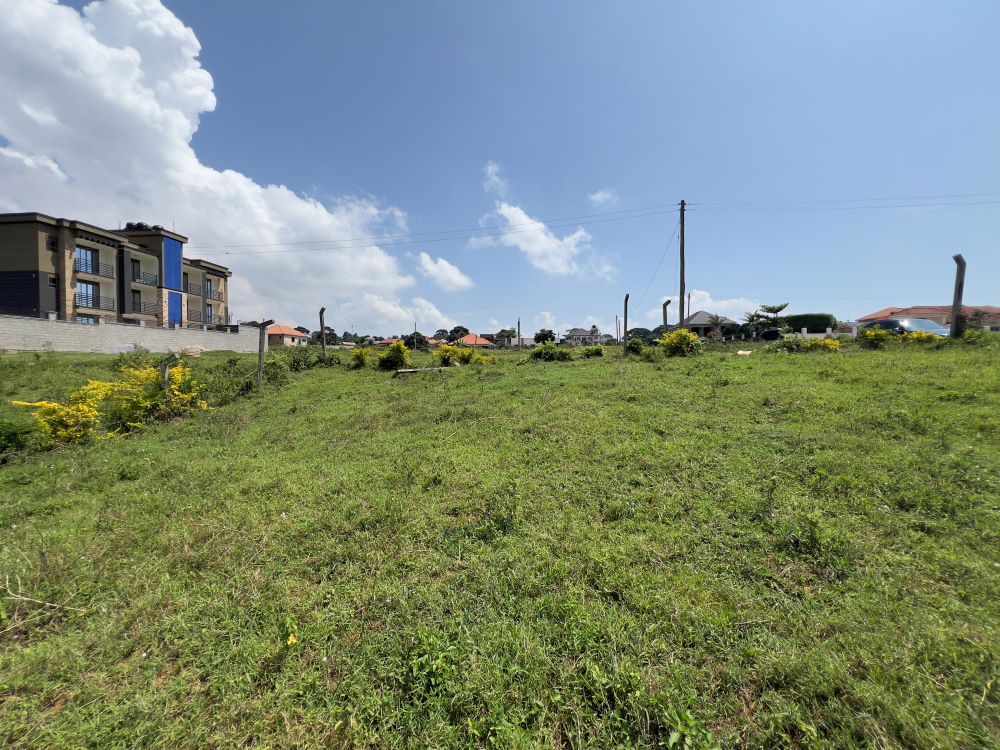 Land for Sale in Garuga, Entebbe Road