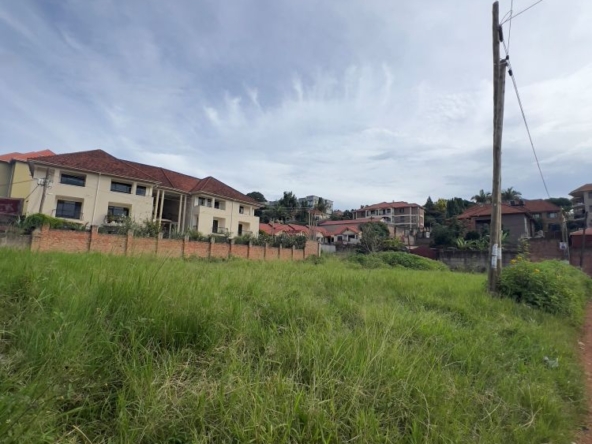 Prime Residential Plot for Sale – Kyambogo | 25 Decimals | UGX 600M