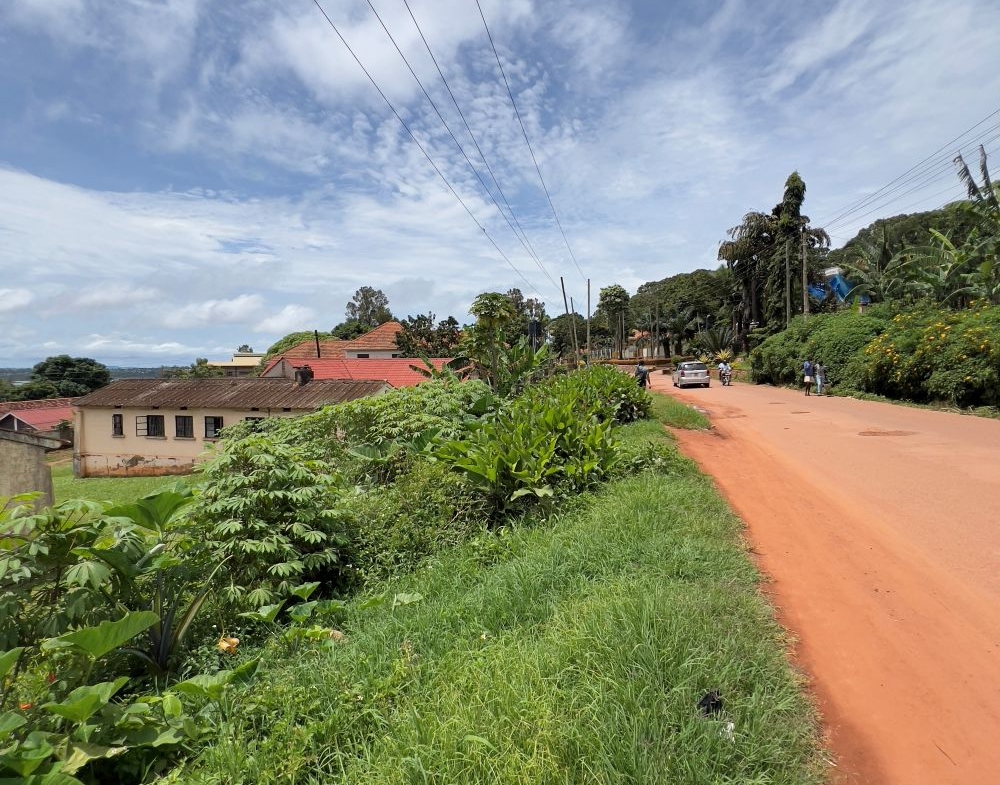 LAND FOR SALE ON NSAMIZI ROAD ENTEBBE TOWN
