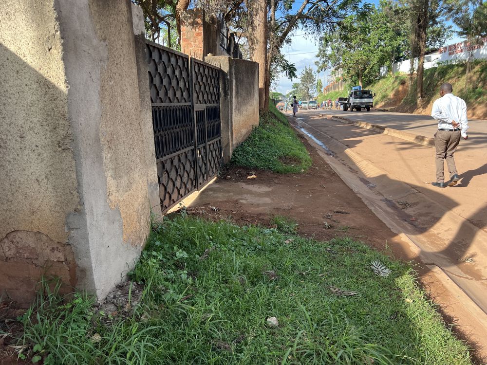 COMMERCIAL LAND FOR SALE IN WAKALIGA ROAD RUBAGA KAMPALA