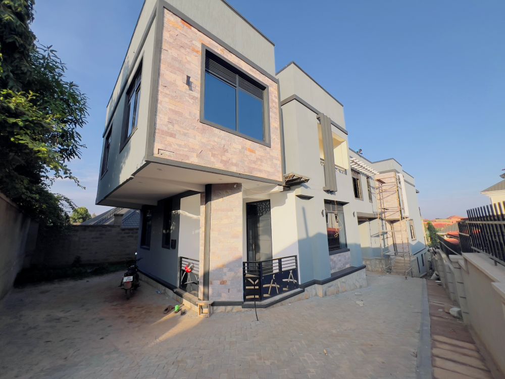THESE 2 TOWNHOUSES FOR SALE IN KUNGU KAMPALA